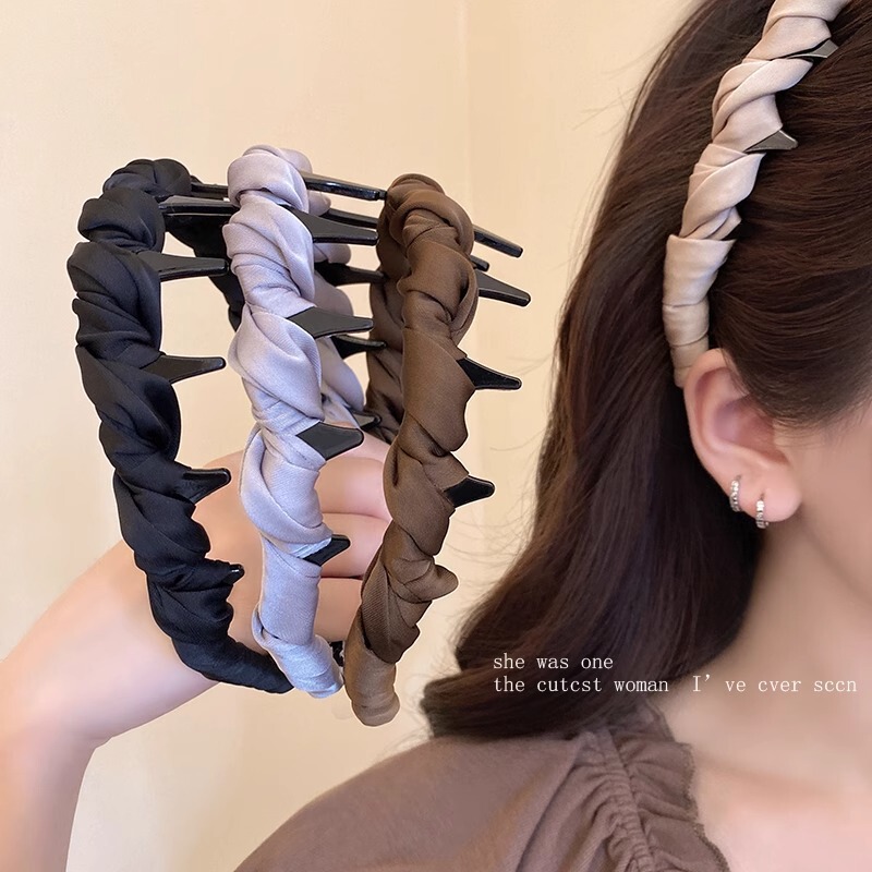 Fashionable High-Top Hair Accessory with Fabric Wrap and Toothed Design for Women, 2026 New Versatile Hairband Fashionable High-Top Hair Accessory with Fabric Wrap and Toothed Design for Women, 2026 New Versatile Hairband