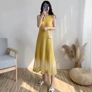 连衣裙女装2023夏季新款薄款法式冰丝针织衫无袖背心大摆中长裙