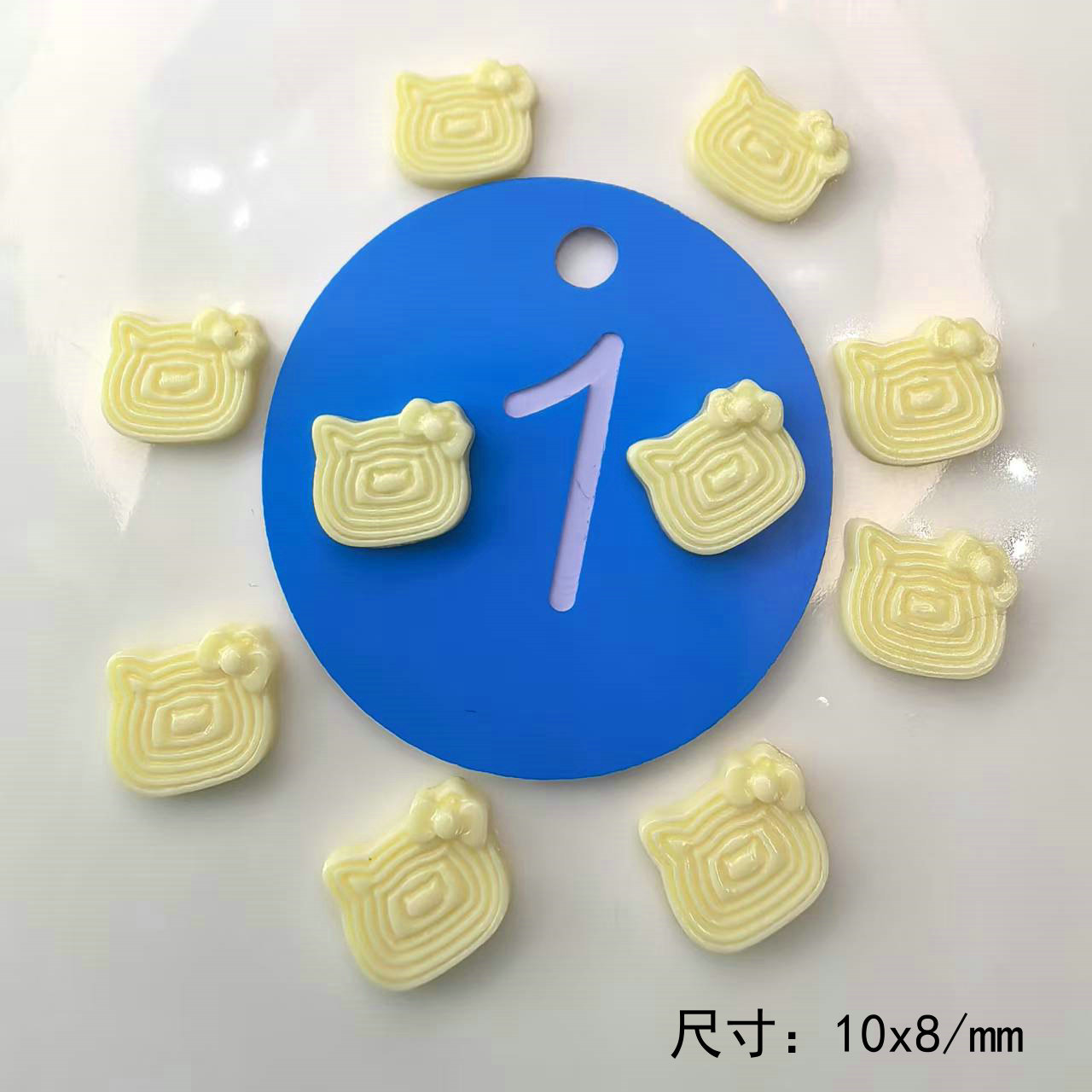 仿真食玩迷你饼干三丽鸥系列kt猫微缩卡通美甲穿戴甲盲盒填充饰