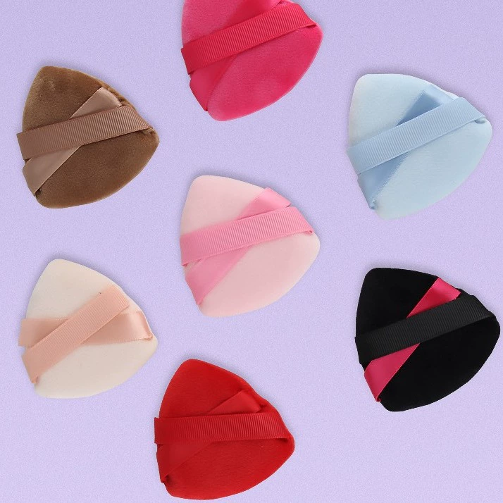 Big triangular belt, sponge, loose powder, powder puff with ribbon