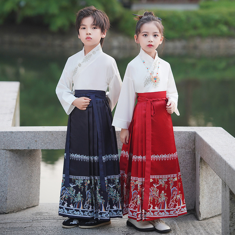 Little Girl's Maian Skirt 2024 New Collection Children's Hanfu Chinese Style Ancient Costume for Boys New Year Outfit Spring and Autumn Season Tang Suit