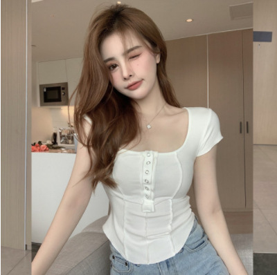 Summer 2025 U-neck Short-sleeve T-shirt Base Top Pure Desire Style Subtle Trick Fitted Sweet and Spicy Unique Design Upgraded Trendy Top