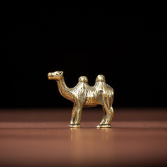 Solid pure brass office desk small decorative camel antique bronze tea pet ornament craft gift handheld play item