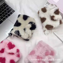 �S�Ҷ���ë�q�����s���ռ{���X���y�п����������C�S��С����ռ{