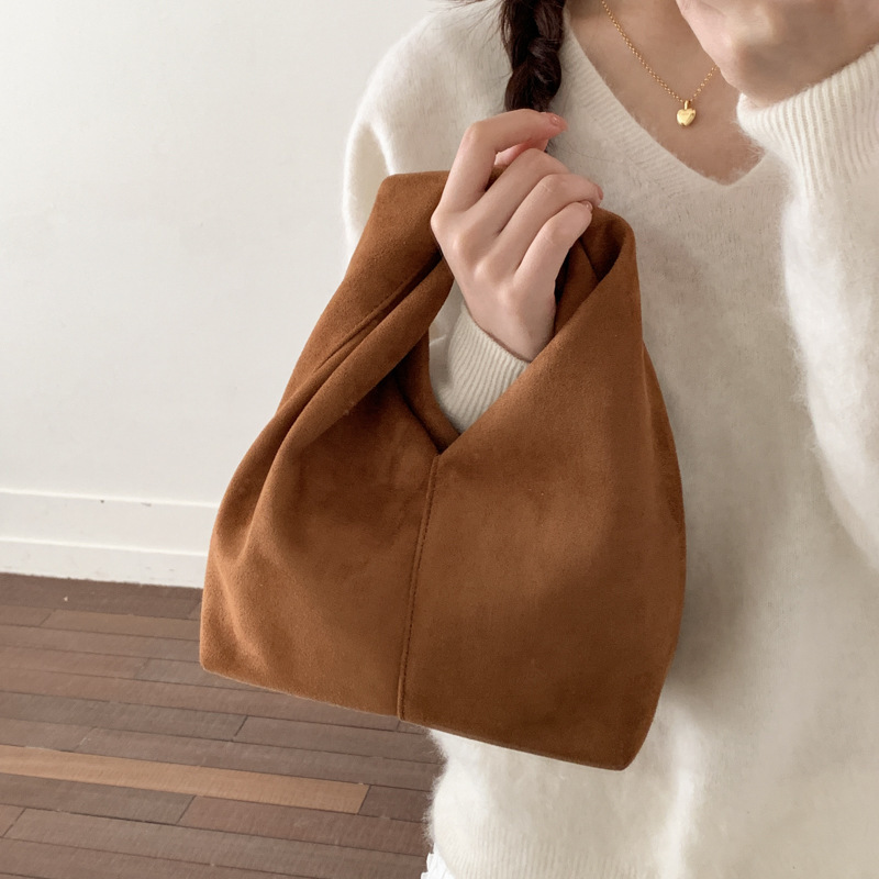 2026 Spring New Style Suede Fashionable Versatile Handbag Korean Style Soft Suede Triangle Bag Handbag