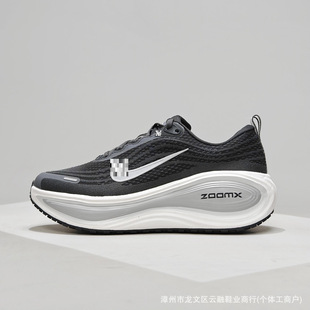 ���Q�߰泬���~�� Vomero Plus�w�R�W���ܲ�Ь͸�⾏�����e�\��Ь