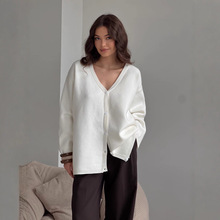 亚马逊跨境时尚潮牌休闲百搭毛织V领开衫女慵懒风秋季新款毛衣女