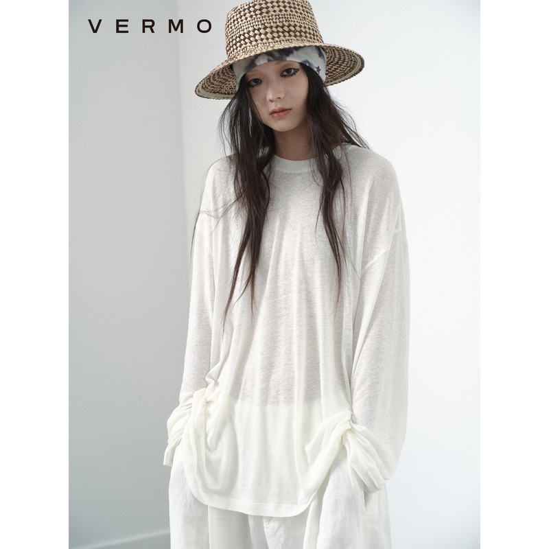Soft and Comfortable, Lightweight and Breathable, Multi-Colored Snowflake Pattern, Loose and Casual Long-Sleeve T-Shirt # 3395J