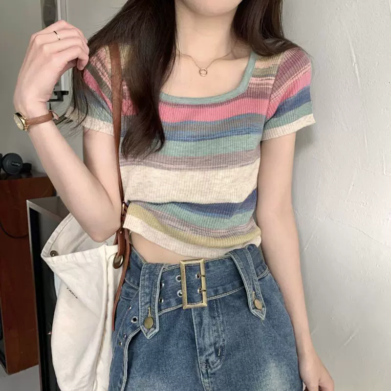 彩虹条纹方领正肩针织短袖T恤女夏薄款设计感纯欲短款甜辣上衣ins