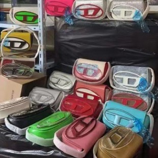 ���S���l�羳�¿������С���OӋ�ٴ�����Ҹ�°�Ůʿ�μ�б���