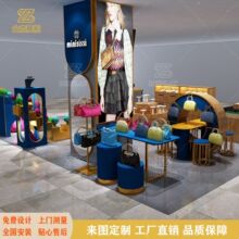 �{�����չ���A��չ̨�[Ů������Ʒ���|��չʾ���w�������b�ވD
