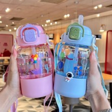 新款可爱小卡皮塑料杯水杯学生便携双饮杯带背带吸管水杯精美礼品