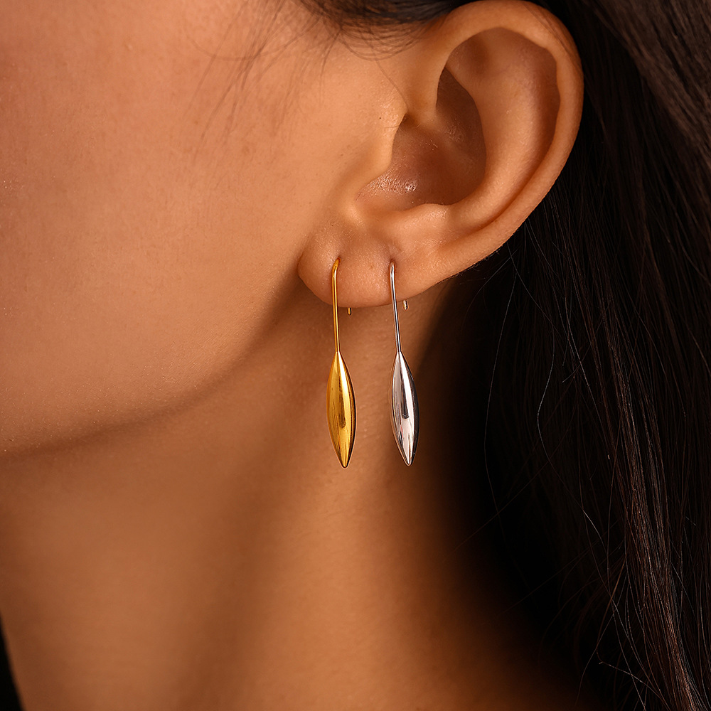 Fangtang Ins Feng Shui Drip Ear Hook Women's Titanium Steel PVD Vacuum Color Preserving Trendy Earrings And Earrings_voghion.com