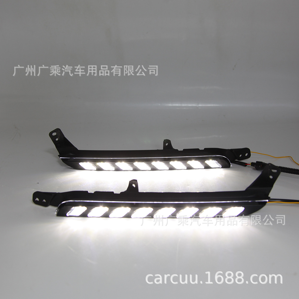 Adecuado para 20-21 Toyota HELAX luz diurna ceja luz lágrima ojo 22 HELAX Luz de marcha