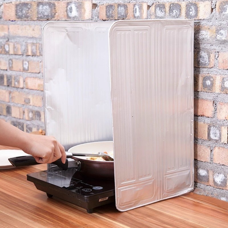 Estufa de gas de estilo japonés, deflector de aceite, pegatina de cocina a prueba de aceite, cocina, salpicaduras de aceite, papel de aluminio, placa de aislamiento de aceite resistente a altas temperaturas