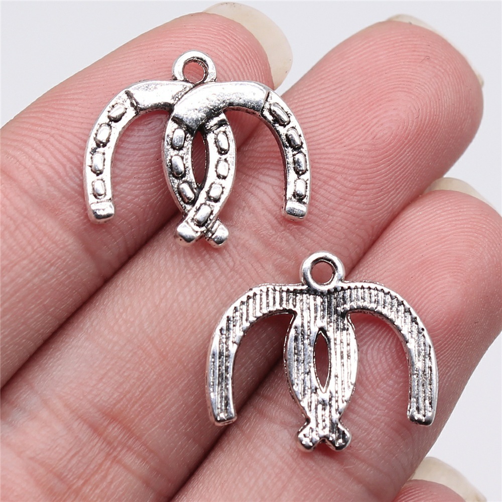 Retro cute accessories