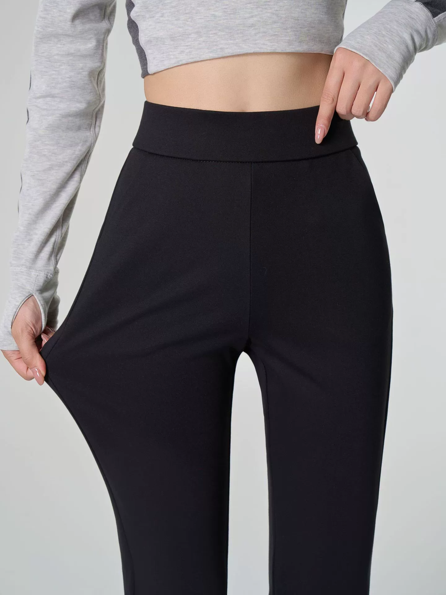 Костюмы Chic Cat: брюки черные high-waist, прямой крой осенние женские, элегантная посадка