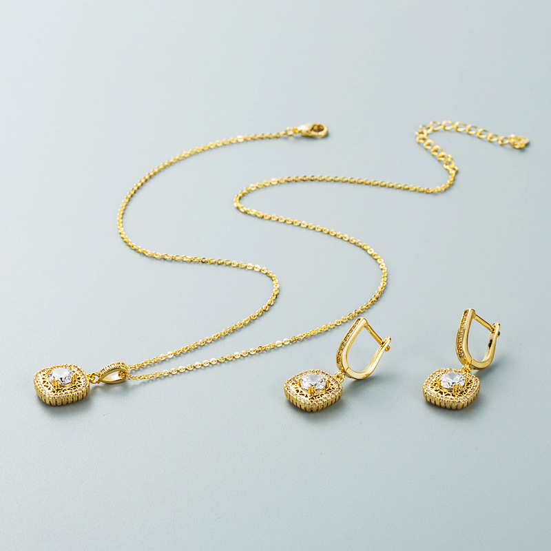 Fashion Zircon Pendant Copper Necklace Earrings Set Wholesale Jewelry Nihaojewelry display picture 3