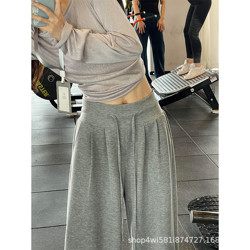 Gray American-style women's sweatpants, autumn 2026 new collection, high-waisted, slimming, with a flowing drape, straight-leg, suitable for petite figures, with drawstring and wide-leg design Gray American-style women's sweatpants, autumn 2026 new collection, high-waisted, slimming, with a flowing drape, straight-leg, suitable for petite figures, with drawstring and wide-leg design