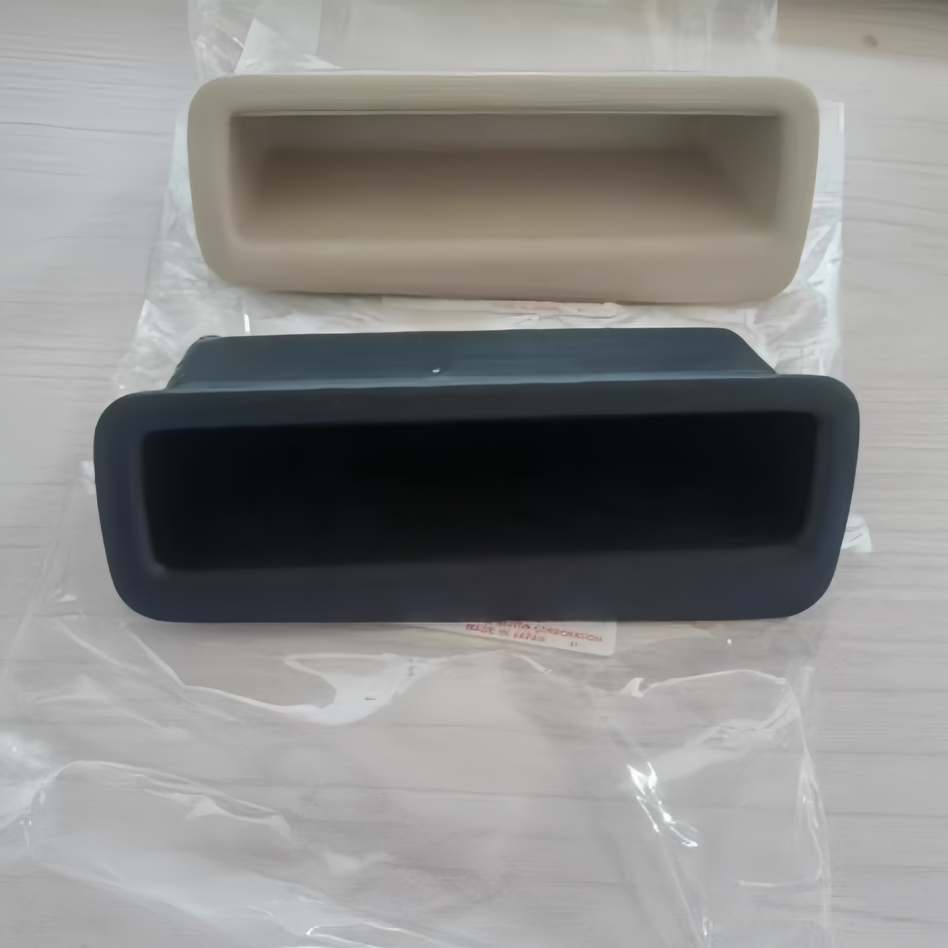 Suitable for Lexus RX270 RX350 RX450H tailgate handle cover 75837-48010-A0