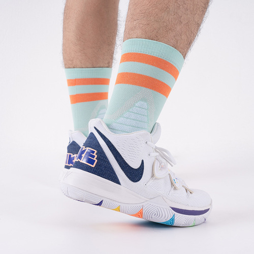 Influencer-Approved Combat Adult Thick Tube Elite Basketball Socks with Terry Sole Running Socks for Men and Women Short Tube