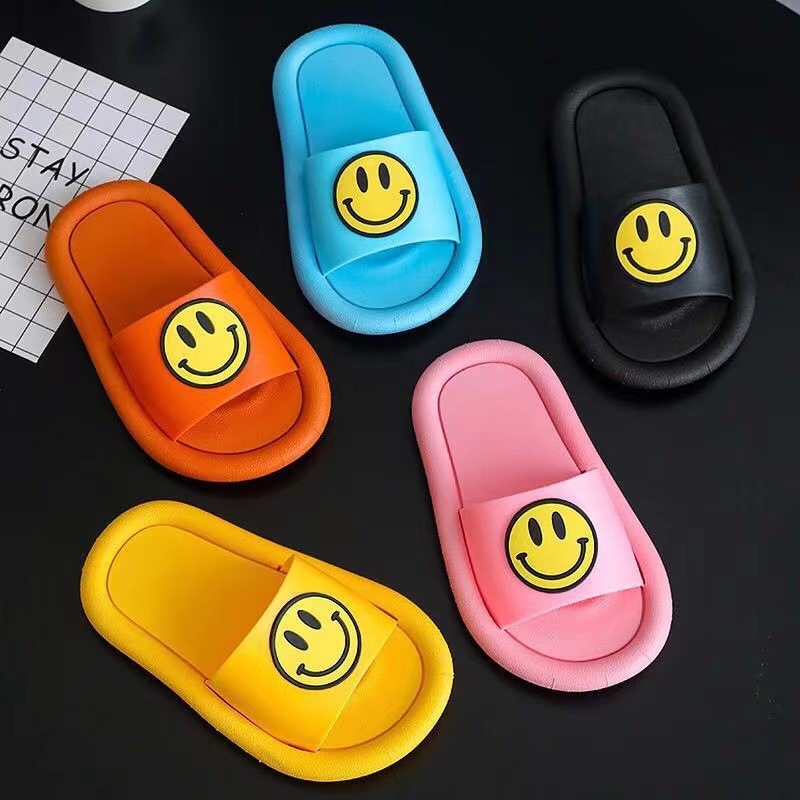 Cixi Uno Shoes Special Deal Summer Smiley Sandals and Slippers Children's Slippers Inventory Clearance Products Spot Wholesale Cixi Uno Shoes Special Deal Summer Smiley Sandals and Slippers Children's Slippers Inventory Clearance Products Spot Wholesale