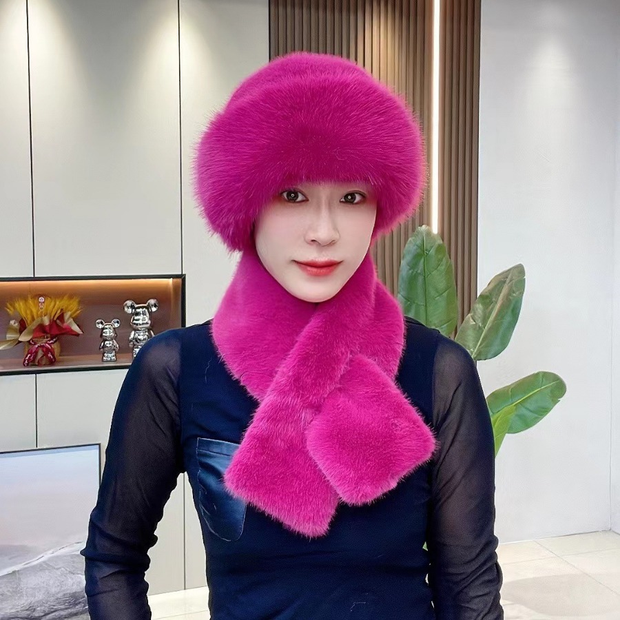 Set of Scarf and Mongolian Hat, Plush Hat for Women, Thickened for Warmth, Ear Protection Hat, Faux Mink Fur, Windproof, Thickened for Warmth