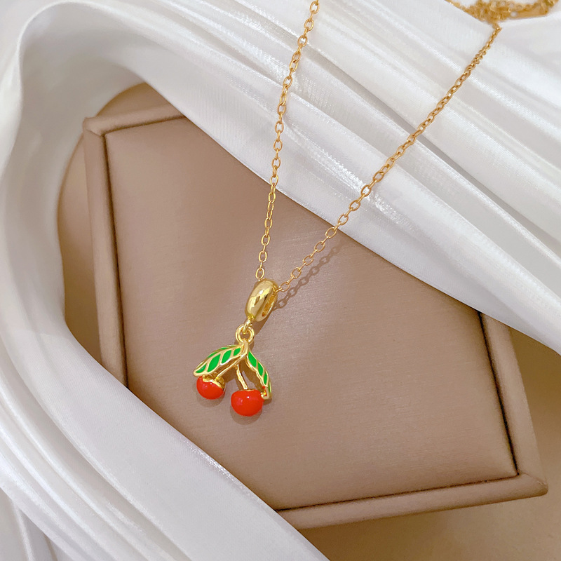 Gorgeous Green Leaf Cherry Pendant Necklace In Titanium Steel_voghion.com