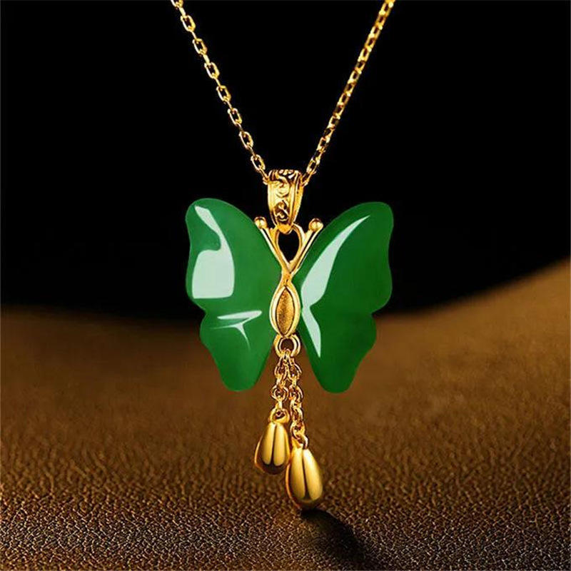 Elegant Butterfly Titanium Steel Plating Pendant Necklace 1 Piece