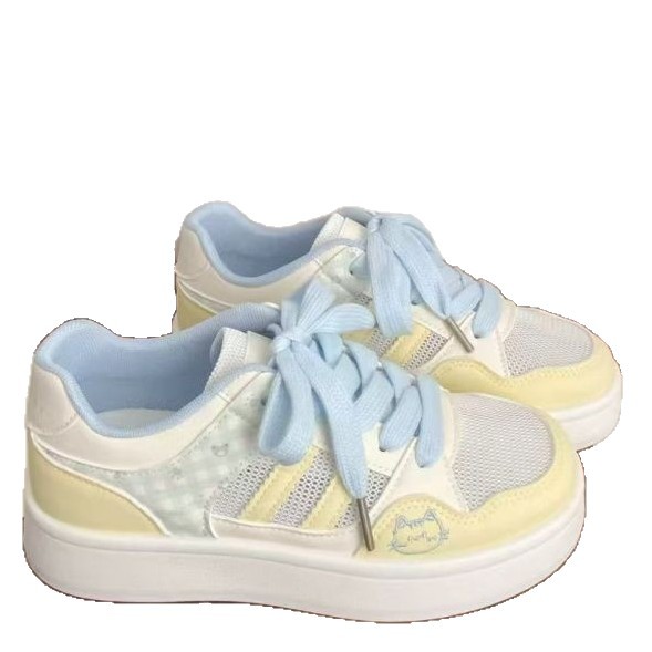 2026 verano nuevo zapatos blancos transpirables de malla de diseño universal lindos zapatos deportivos de lazos delanteros cómodos zapatos de mujer