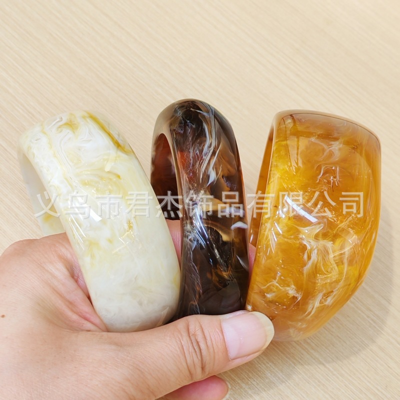 Cross-Border Irregular Resin Bracelet Set Niche Design European and American Exaggerated Bracelet High-End Non-Fading Wide Bracelet 4