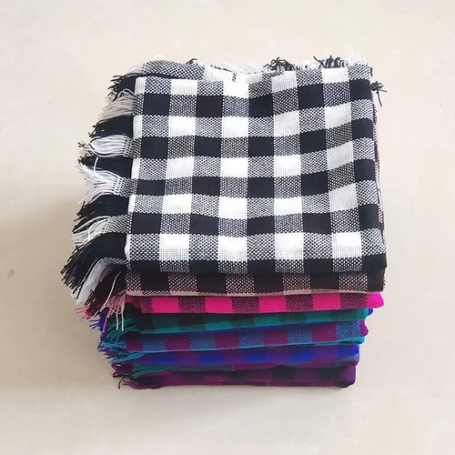 Knitted beanie scarf for women, thick and warm, suitable for middle-aged and elderly people, winter woolen scarf for women, traditional square headscarf