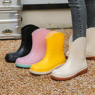 Women's Rain Boots Rain Boots Fashionable All-match Trendy Mid-length Boots Fleece-lined Women's Adult Soft Non-slip Water Shoes