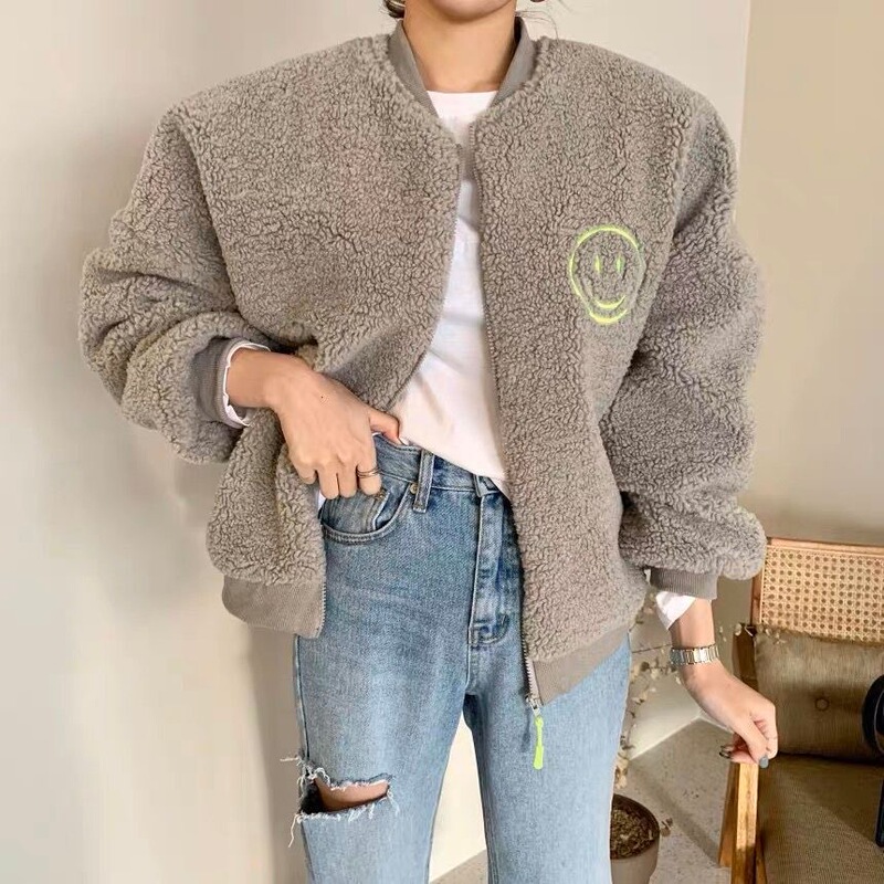 Smiley American Coat Women's Ins Trendy New Faux 2024 Autumn and Winter Plush Baseball Suit Jacket Embroidered Lamb Smiley American Coat Women's Ins Trendy New Faux 2024 Autumn and Winter Plush Baseball Suit Jacket Embroidered Lamb