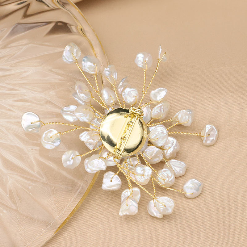 Perla natural barroca turquesa copo de nieve broche de Navidad de gama alta vintage ramillete joyería hecha a mano para mamá image 4