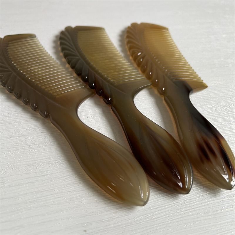 Yak Horn Comb 18cm Thick Carved Handle Comb Black Flower Pattern Hair Comb for Daily Grooming overview