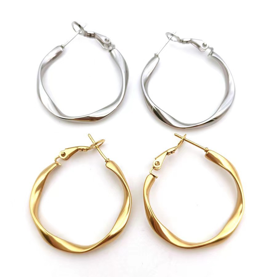 1 Pair Vintage Style Geometric Solid Color Plating 201 Stainless Steel Hoop Earrings display picture 1