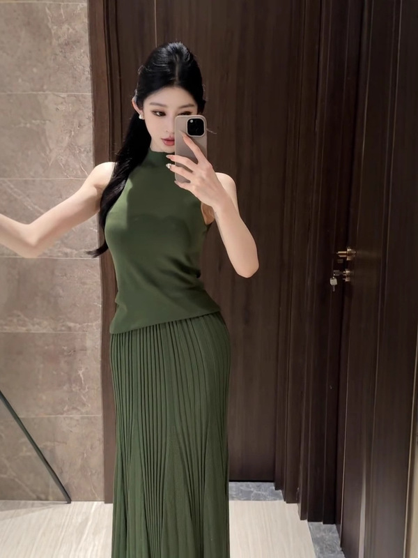 夏服、女神風、高級塩系、軽くて大人、高級感、ユニークで美しい、小さな香りのグリーンスーツスカート|undefined