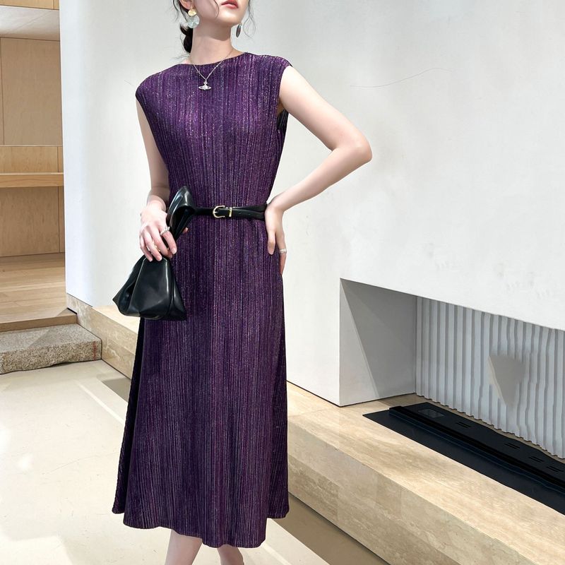 Counter Quality 2025 Summer New Miyake High-end Pleated High-end Flash Fabric Elegant dress