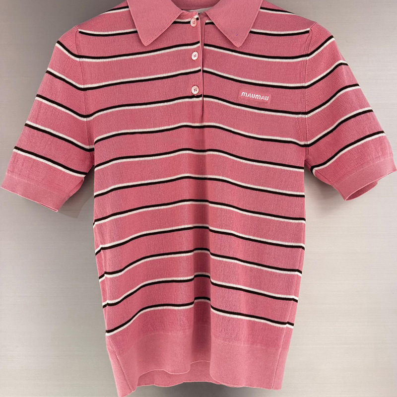 Shenzhen Nanyou High-End Women's Clothing 2026 Spring New Sweet and Gentle Style Polo Collar Striped Knitted Sweater Top Shenzhen Nanyou High-End Women's Clothing 2026 Spring New Sweet and Gentle Style Polo Collar Striped Knitted Sweater Top
