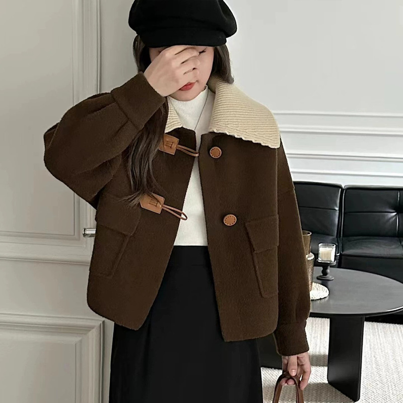 2026 Autumn/Winter New Short Knit Cardigan for Women, Solid Color, Fashionable and Versatile, Zippered Knit Top 2026 Autumn/Winter New Short Knit Cardigan for Women, Solid Color, Fashionable and Versatile, Zippered Knit Top