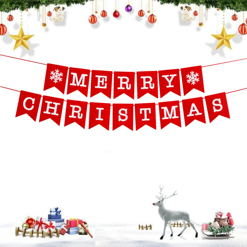 欧米のクリスマスmerry christmasの場所には、紙の旗を飾るクリスマスの楽しい横断幕が飾られている|undefined