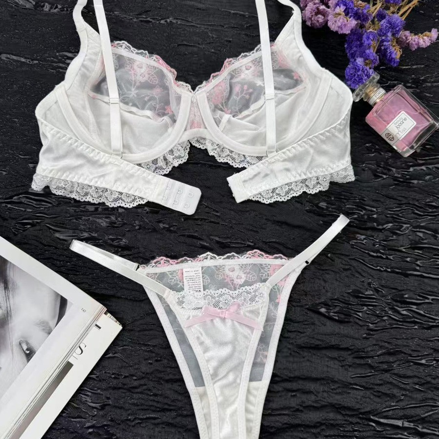 Transfronterizos franceses ultra delgados sexy y cómodos encaje con anillo de acero ropa interior pechos pequeños puros quieren reunir un bra conjunto al por mayor