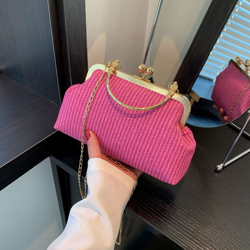 Chanel estilo cadena de metal bloqueo bolso de noche elegante moda perla Shell bolsa francés nicho bolso para las mujeres