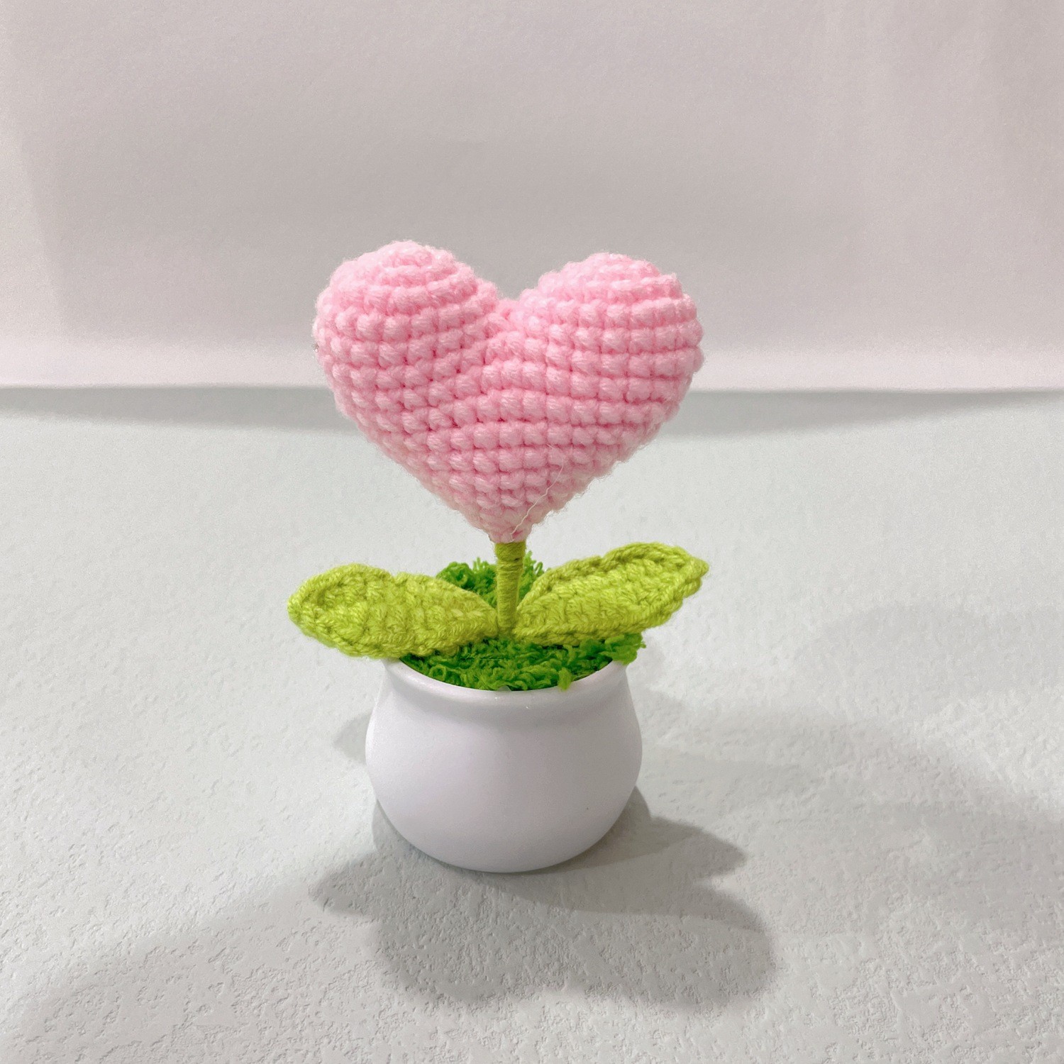 [완성된 작은 흰색 세면대] 라이트 핑크 하트