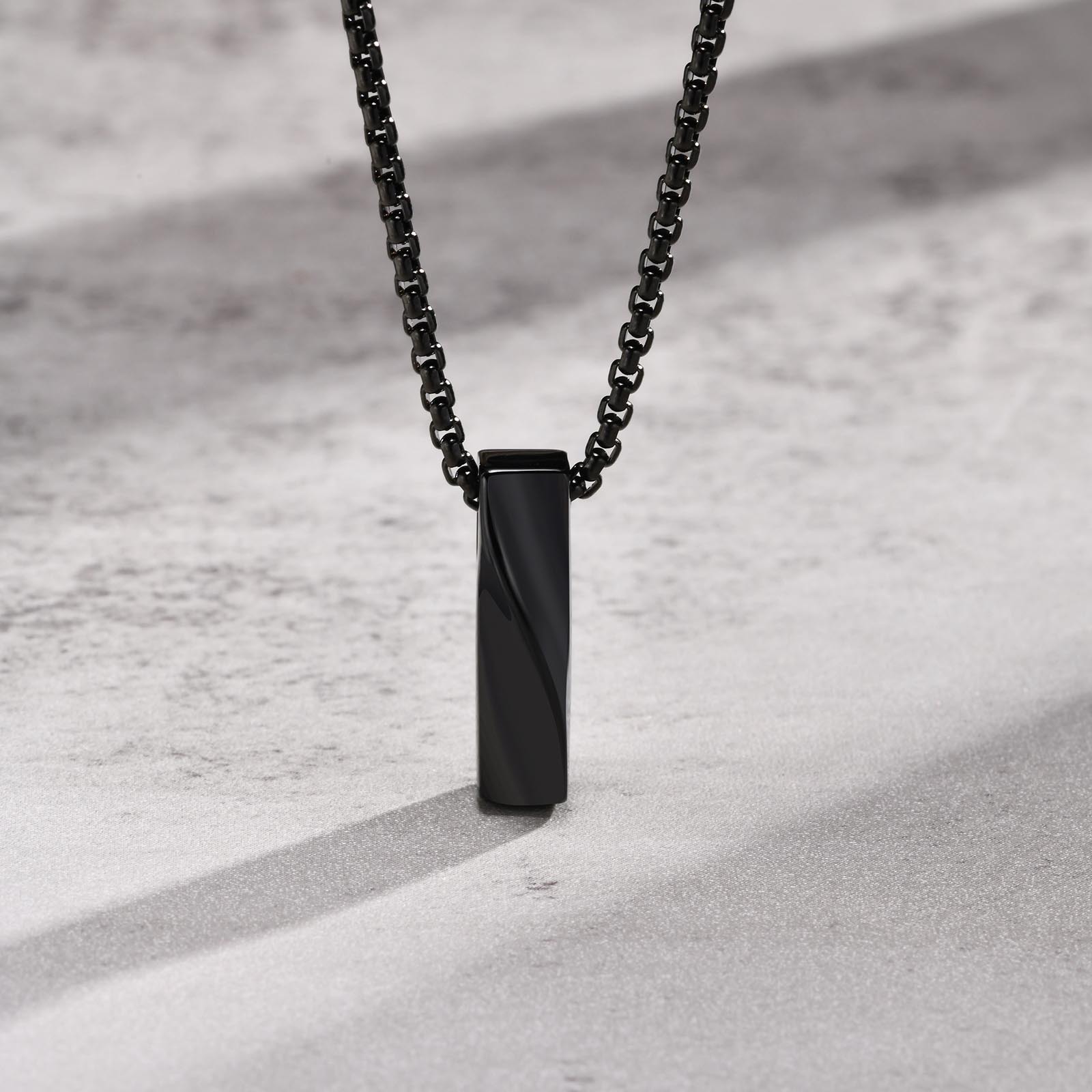 9g Weight Pendant Jewelry Making Type 304 Stainless Steel Chain Material 1 Piece Quantity Party, Street Occasion 304 Stainless Steel Material Geometric Pattern All Seasons Season Men's Gender Plating Design Simple Style, Classic Style Style Simple Style Classic Style Geometric 304 Stainless Steel Plating Men's Men Pendant Necklaces 8