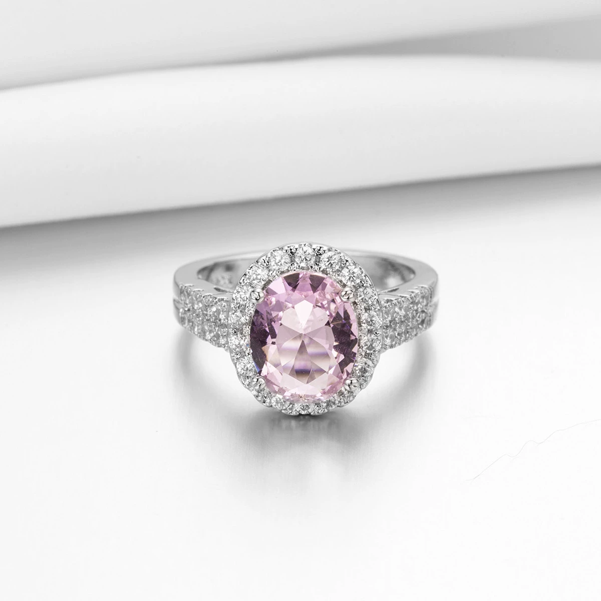 宝嘉利 Crystal, кольцо, фуксиевый цирконий, украшения, аксессуар, желание, европейский стиль