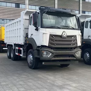 Arxa səkkiztəkərli qum və çınqıl boşaldan Howo 6X4 yük maşını