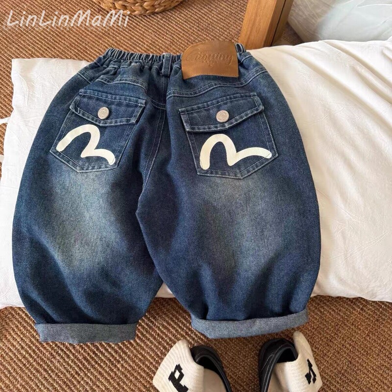 Cross-border children's jeans, 2026 autumn new collection, Japanese-style denim pants for boys, trendy and stylish long pants for toddlers and older children Cross-border children's jeans, 2026 autumn new collection, Japanese-style denim pants for boys, trendy and stylish long pants for toddlers and older children