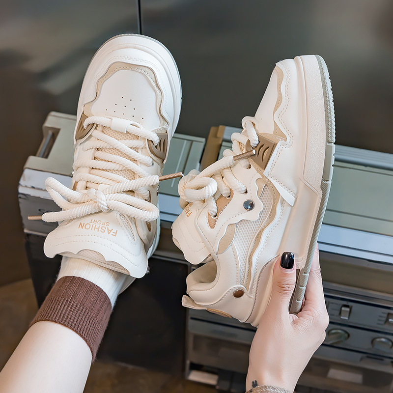 2023 nuevos zapatos blancos de Panda retro zapatos deportivos casuales para mujer Zapatillas de plataforma zapatos de pan para mujer 1933 image 4
